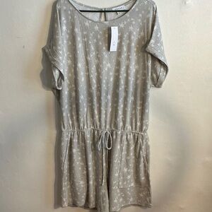 Gilli Light Gray Star Jumpsuit
